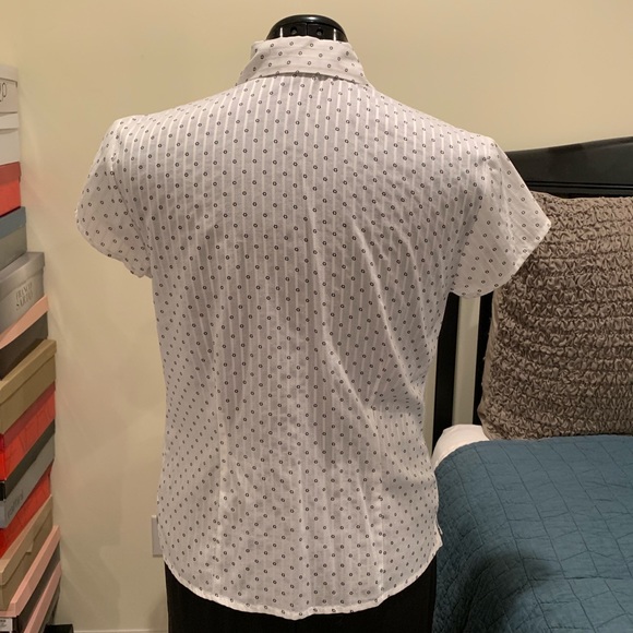 Kate Hill Cotton Fitted Rounded Collar Blouse - Picture 2 of 4